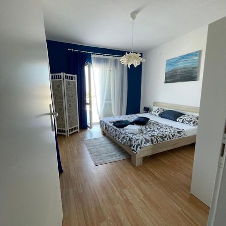 Apartmani Fulir Vrsi Bagian luar foto