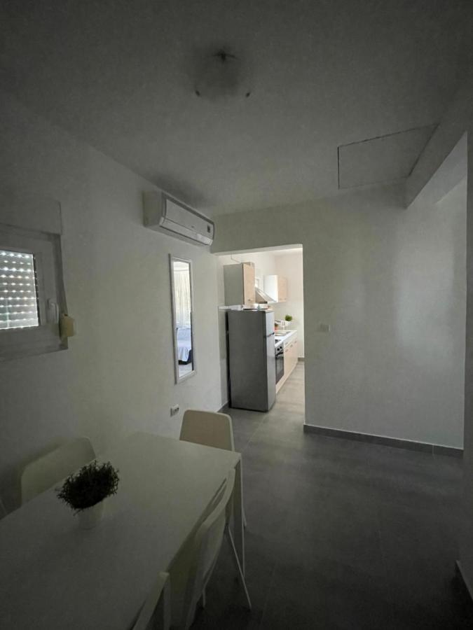 Apartmani Fulir Vrsi Bagian luar foto