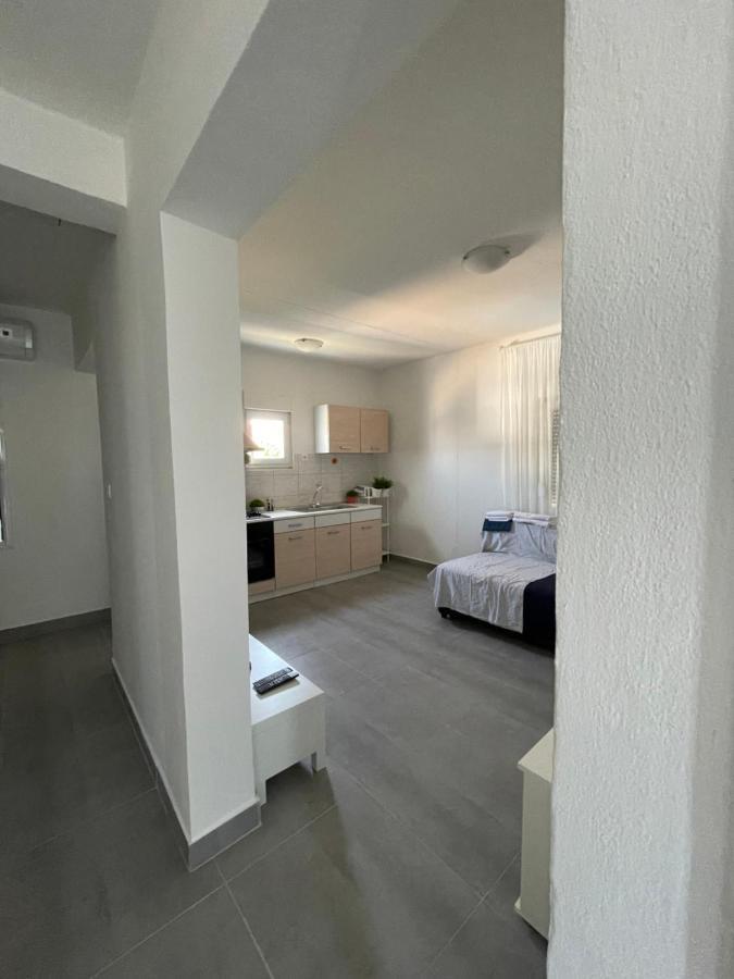 Apartmani Fulir Vrsi Bagian luar foto