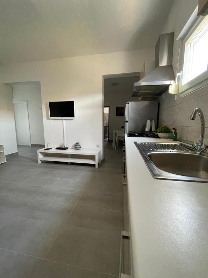 Apartmani Fulir Vrsi Bagian luar foto