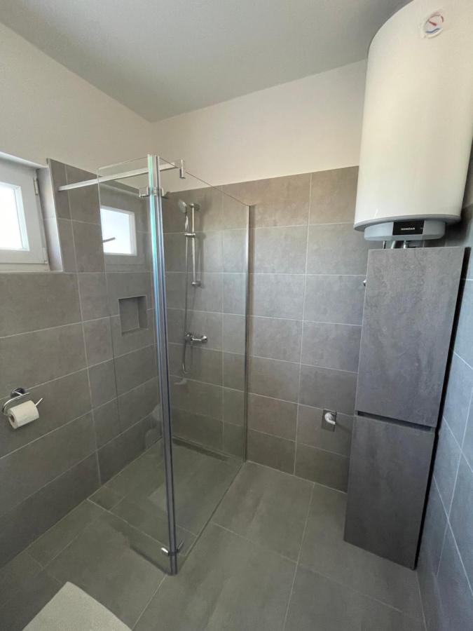 Apartmani Fulir Vrsi Bagian luar foto