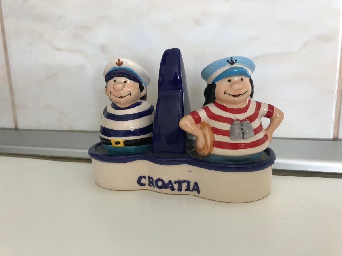 Apartmani Fulir Vrsi Bagian luar foto