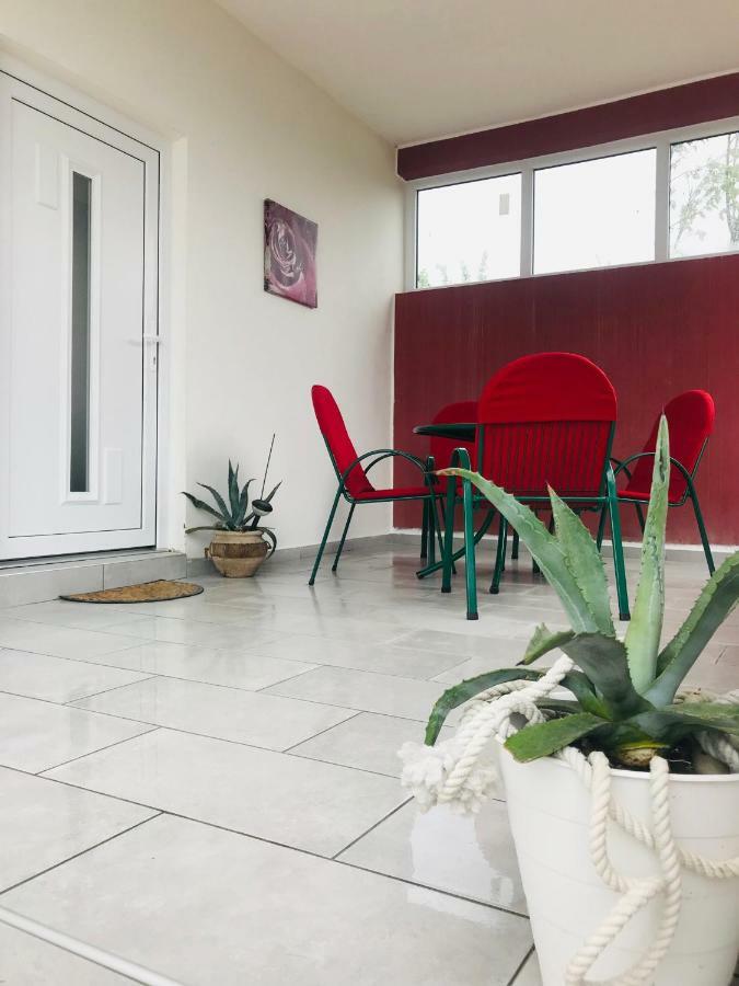 Apartmani Fulir Vrsi Bagian luar foto